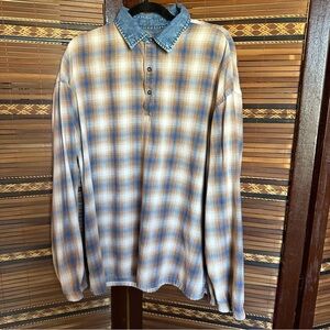 Arizona Jean Company Denim-Collar Plaid Henley in Blue and Brown